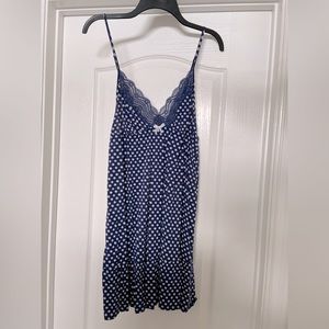 Victoria’s Secret knit and lace chemise size Large-  navy with daisy print